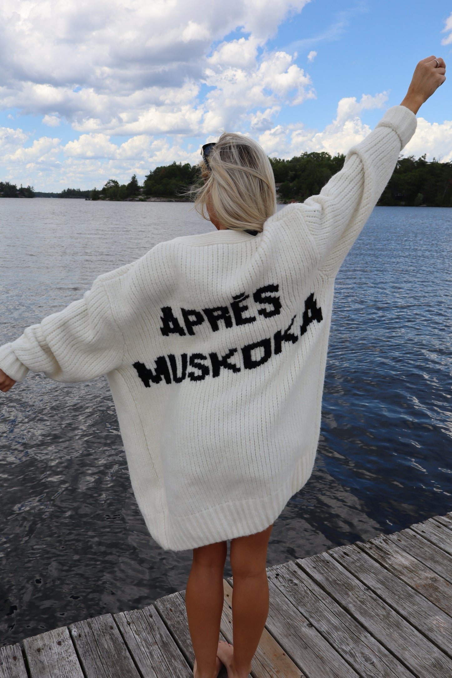 The Signature Oversized Après Cardigan